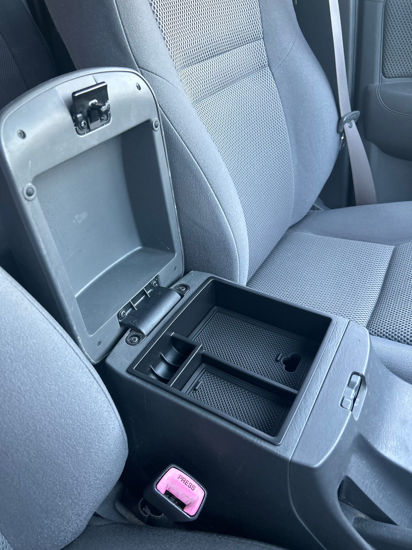 Centre Console Storage (2005–2015 Toyota Hilux N70)