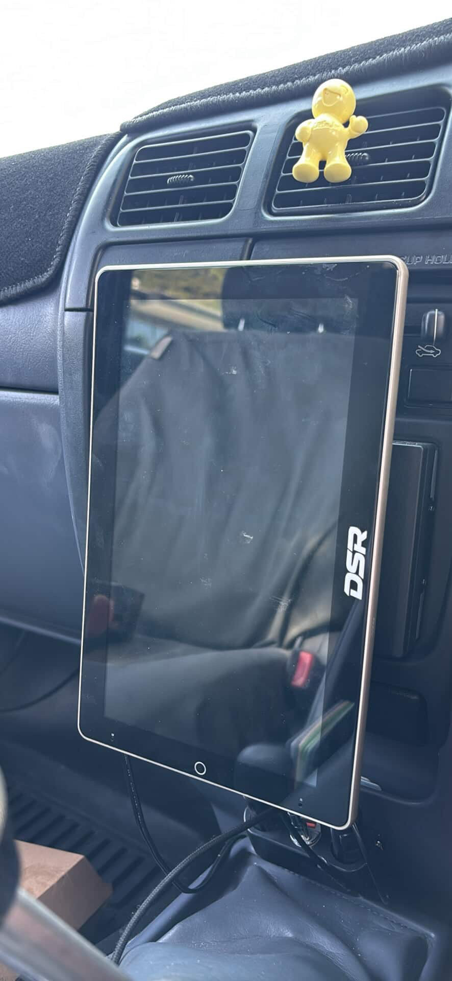 10.1” Rotating DSR Head Unit