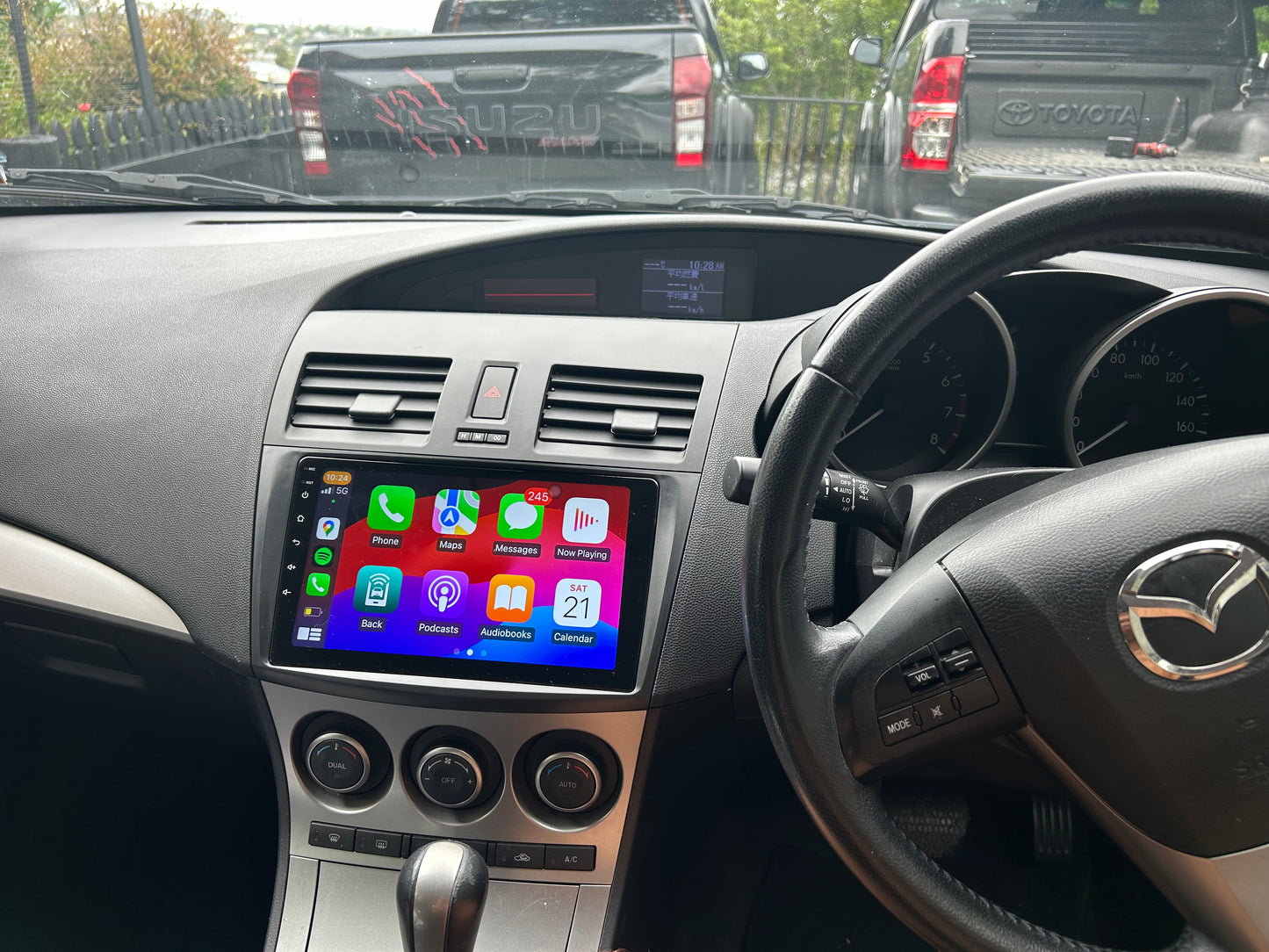 Mazda 3 Axela (2010-2013) 9 inch Apple CarPlay and Android Auto Head Unit
