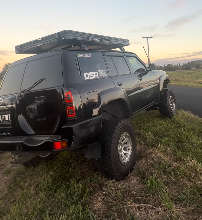 LED Tail Lights for Nissan Patrol GU S4 Y61 (2004–2016)