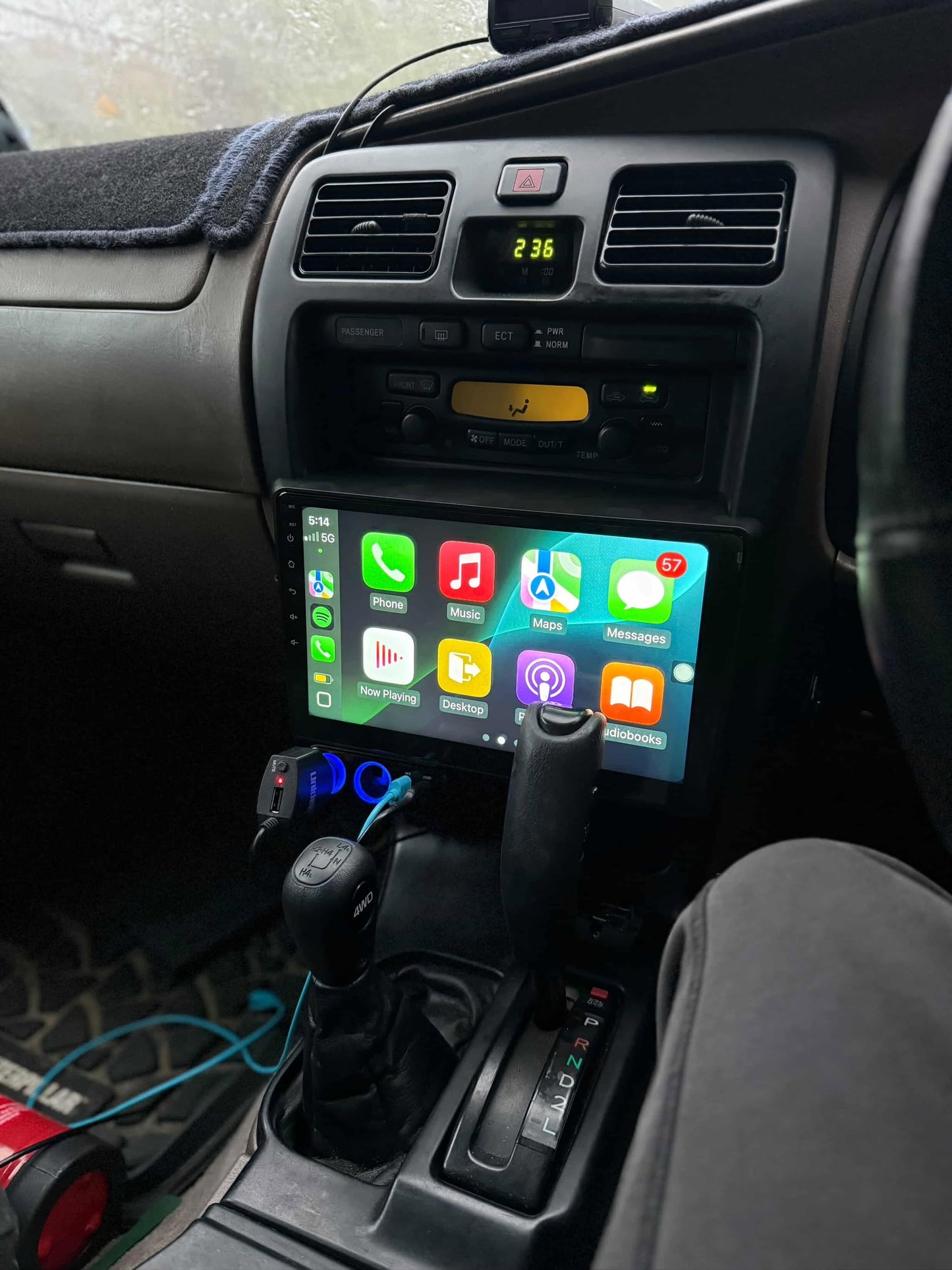 Toyota Hilux Surf KZN185 (1996–2002) CarPlay & Android Auto Head Unit