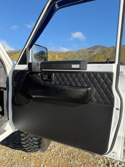 70 Series Land Cruiser Armrest Cup Holders (Front Driver + Passenger)