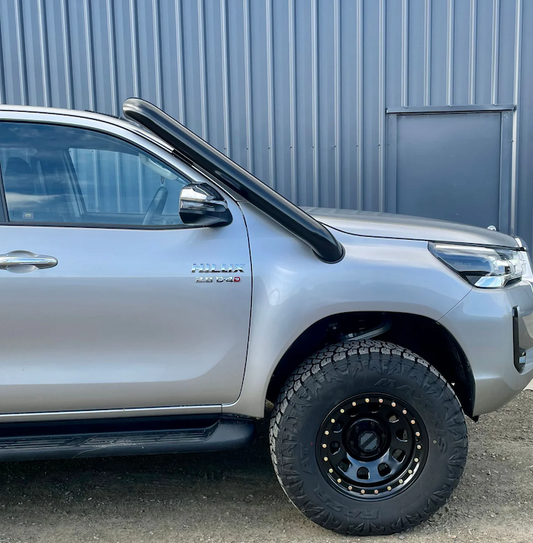 Black Stainless Steel Short Entry Snorkel Kit – Toyota Hilux N80 (2015+)