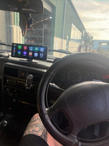 10.26" Wireless CarPlay & Android Auto Touchscreen Display – Universal Fit